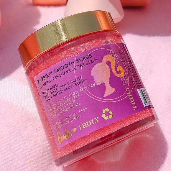 TRULY Beauty: Barbie™ Smooth Scrub Foaming Pre-Shave Sugar Scrub - Picture 4 of 7
